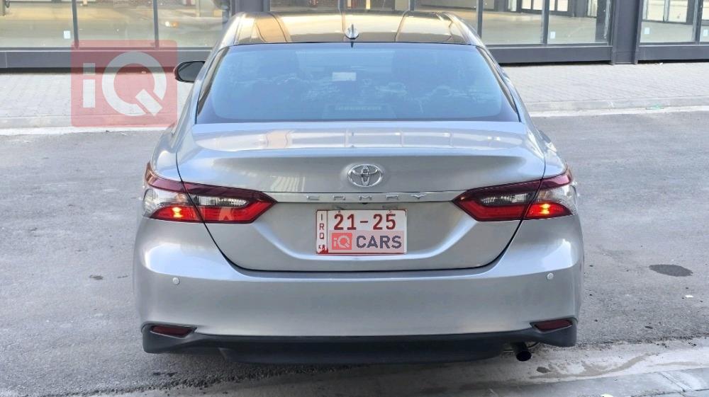 تۆیۆتا کامری